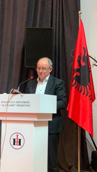 U mbajt në Prishtinë konferenca shkencore me temën “Diaspora shqiptare dhe çështja…