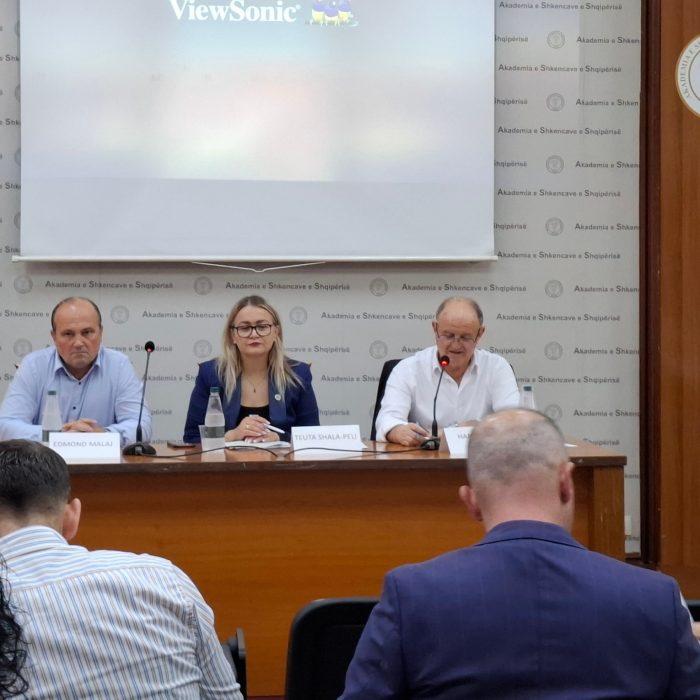 U zhvillua konferenca shkencore me temën “Identitete religjioze në trojet shqiptare nga mesjeta e …