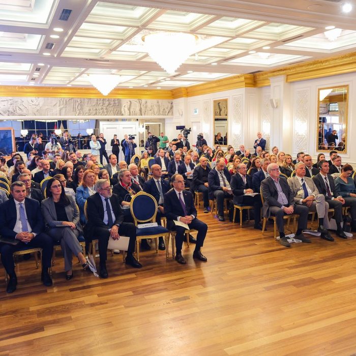 Çel punimet Konferenca e Dytë Ndërkombëtare me temën “Ndryshimet demografike…