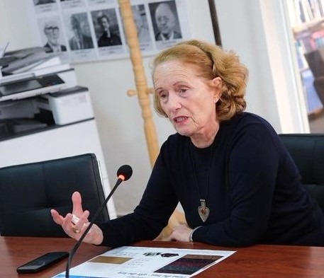 U promovua albumi “Luma dhe Hasi afër dhe larg” i autorëve Luan Përzhita dhe Afërdita Onuzi