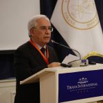 Akad. Skënder Gjinushi, Kryetari i Akademisë së Shkencave të Shqipërisë përshëndet Konferencën …