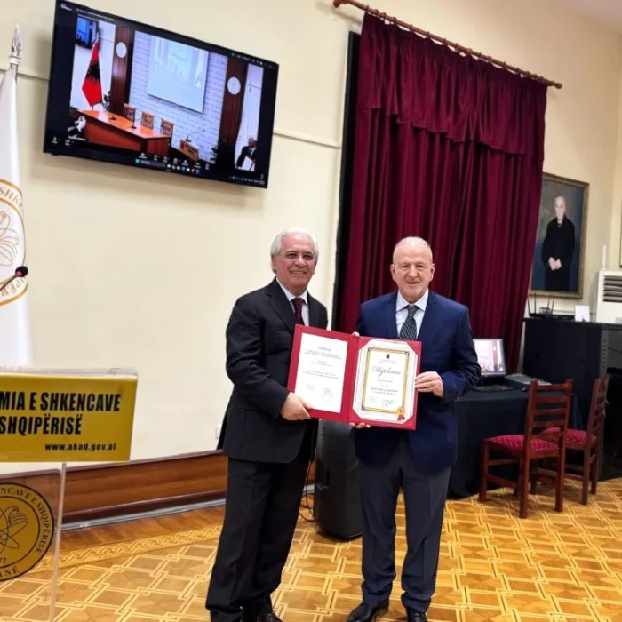 U mbajt ceremonia e dorëzimit të diplomës “Anëtar i jashtëm” për prof. dr. Burim Ametaj
