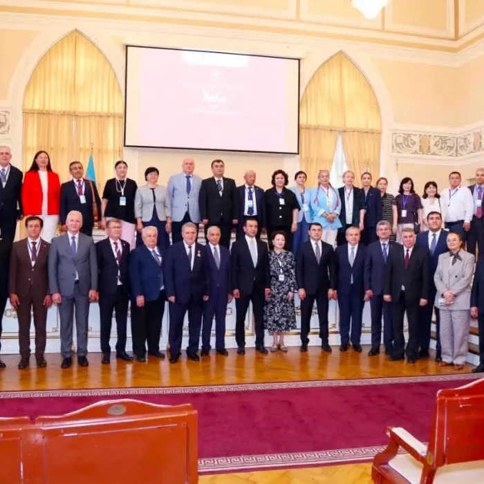 Akademia e Shkencave e Shqipërisë, nderohet me medalje në samitin ndërkombëtar kushtuar 100-vjetorit të Kongresit të Parë të Turkologjisë